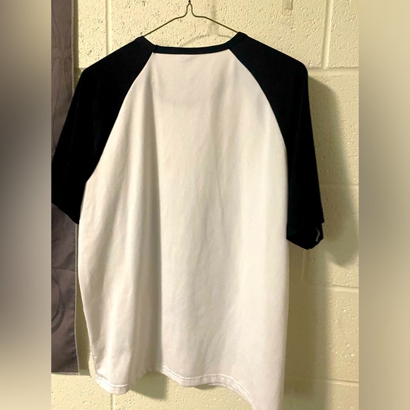 Retro Tshirt - Picture 2 of 2